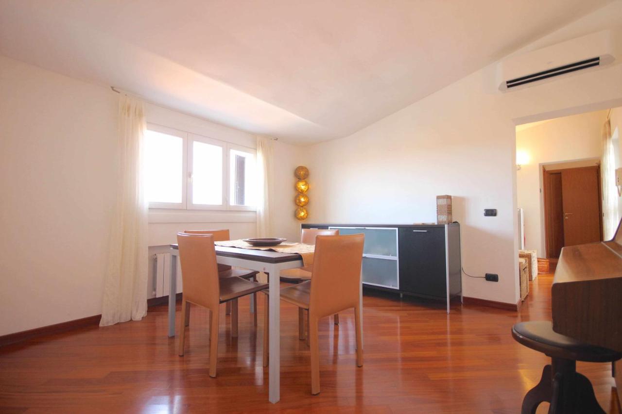 Case Vr Holiday Tappa Sopra Verona Exteriör bild